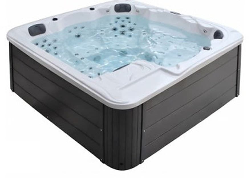 СПА-басейн Aquajoy Borneo на терасі пентхауса